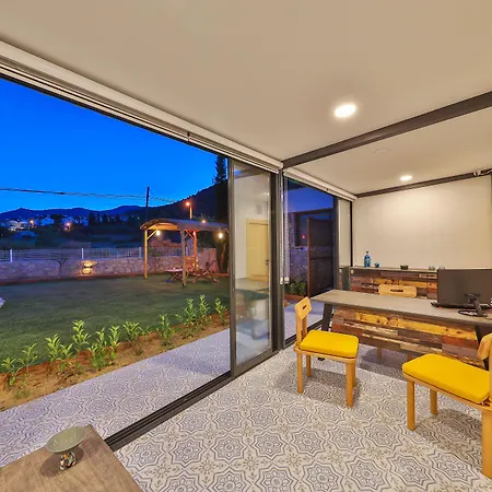 Thomas 4* ダッチャ